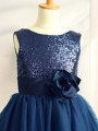 A-line Princess Sparkling Scoop Sleeveless Knee-Length Tulle Flower Girl Dress With Hand-Made Flower