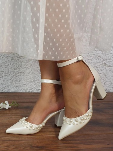 Women's PU With Pearl Closed Toe Chunky Heel Wedding Shoes