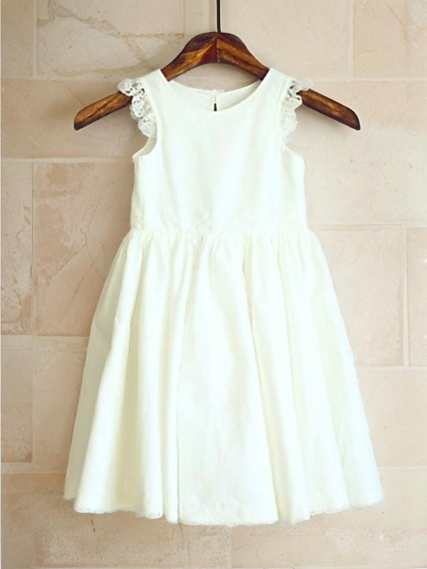 Dreamy A-line Scoop Sleeveless Tea-Length Chiffon Flower Girl Dress With Lace