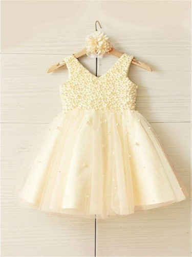 A-line Princess V-neck Adorable Sleeveless Tea-Length Tulle Flower Girl Dress With Pearls