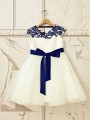 Angelic A-line Princess Scoop Sleeveless Tea-Length Tulle Flower Girl Dress With Applique