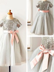 A-line Princess Scoop Charming Short Sleeves Tea-Length Tulle Flower Girl Dress With Sequins