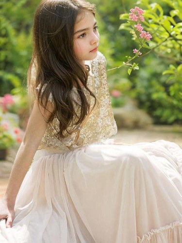 A-line Scoop Sleeveless Floor-Length Fairy-tale Chiffon Flower Girl Dress With Sequins