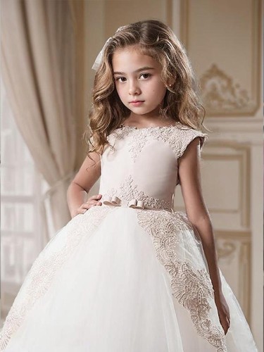 Ball-Gown Princess Scoop Sleeveless Floor-Length Tulle Petite Flower Girl Dress With Applique